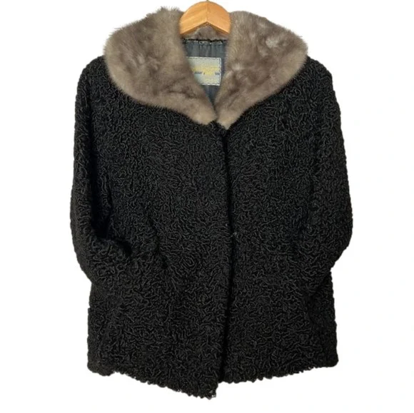 Meyer Epstein Furs London Ontario Unique Black Lambswool Coat With Mink Fur Trim - Picture 8 of 14